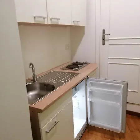 E Ascensione 4* نابولي